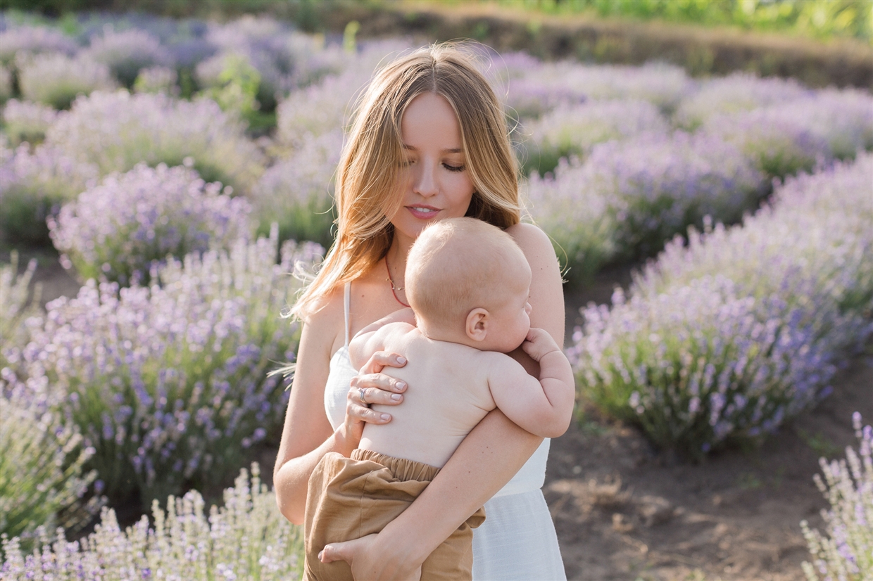 family_photoshoot_lavender